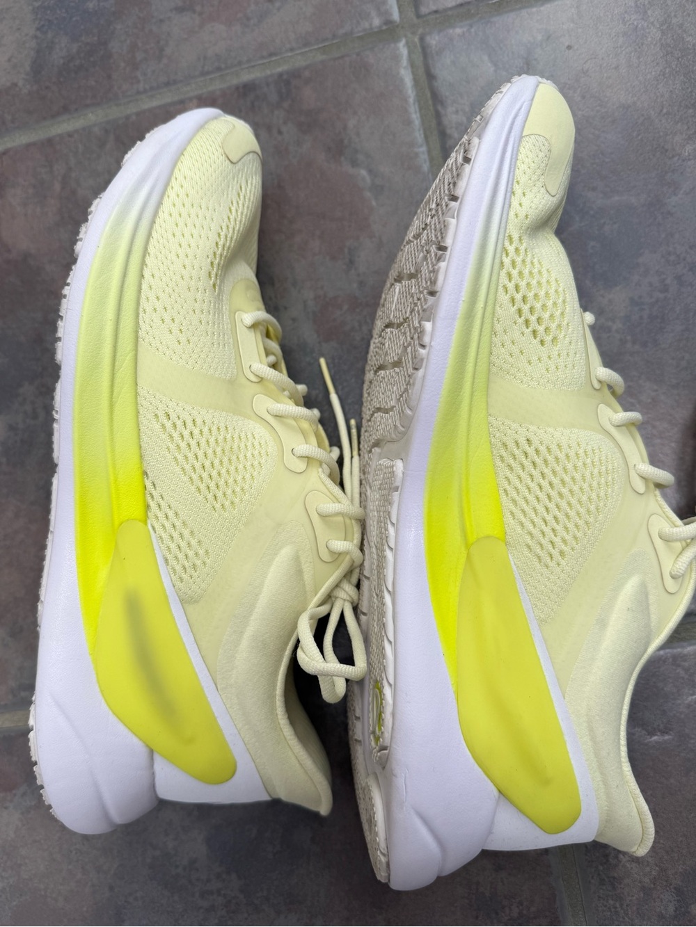lululemon Women's Athletic Shoes - Picture 7 of 9